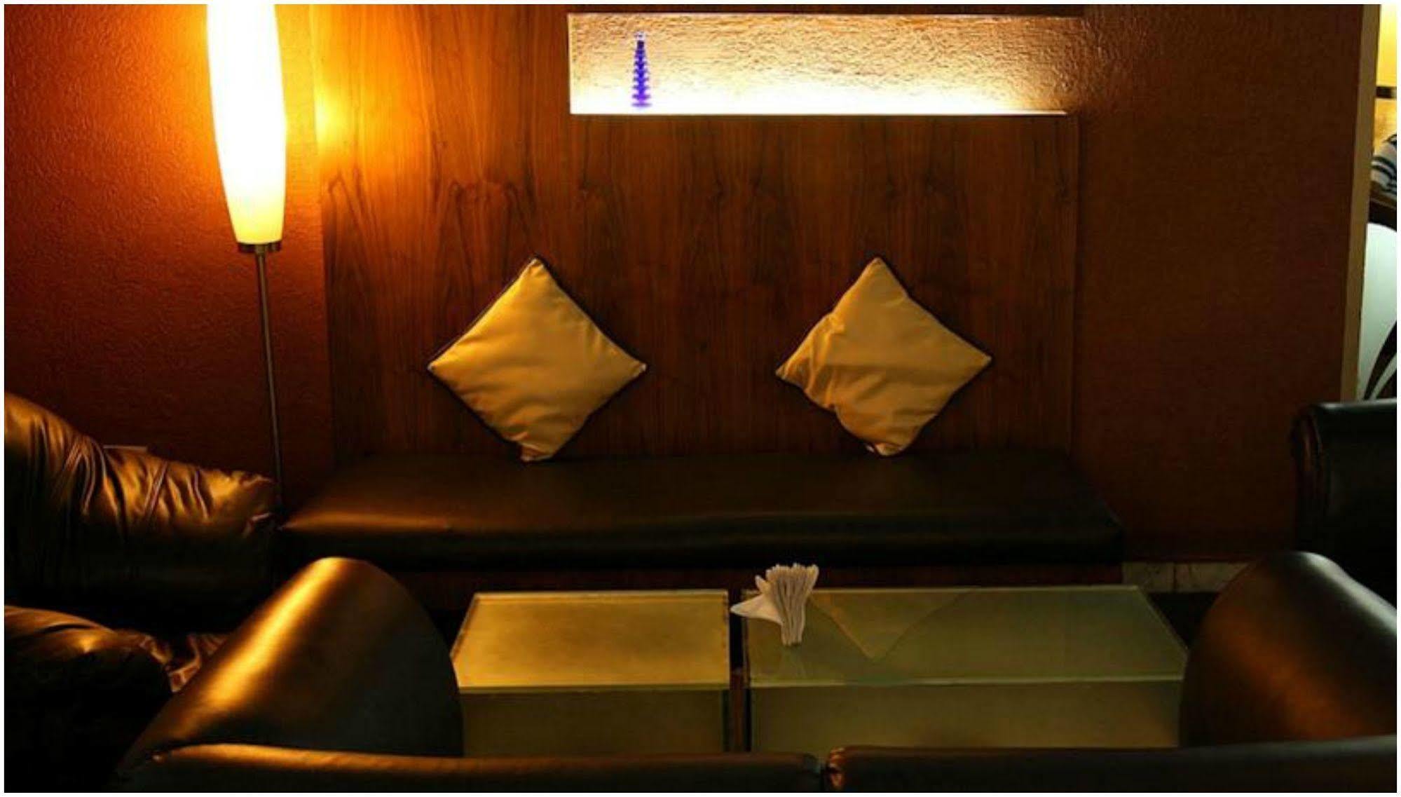Ramee Guestline Hotel Juhu Mumbai Luaran gambar